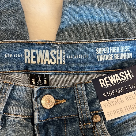 NWT Rewash Super High Rise Vintage Reunion Wide Leg Jeans - Picture 6 of 12